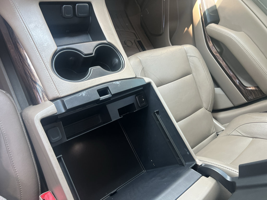 Used 2020 GMC Yukon XL SLT AWD/4WD image 35