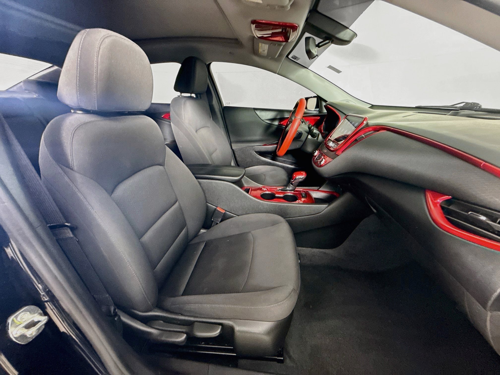 Used 2022 Chevrolet Malibu LT FWD image 31