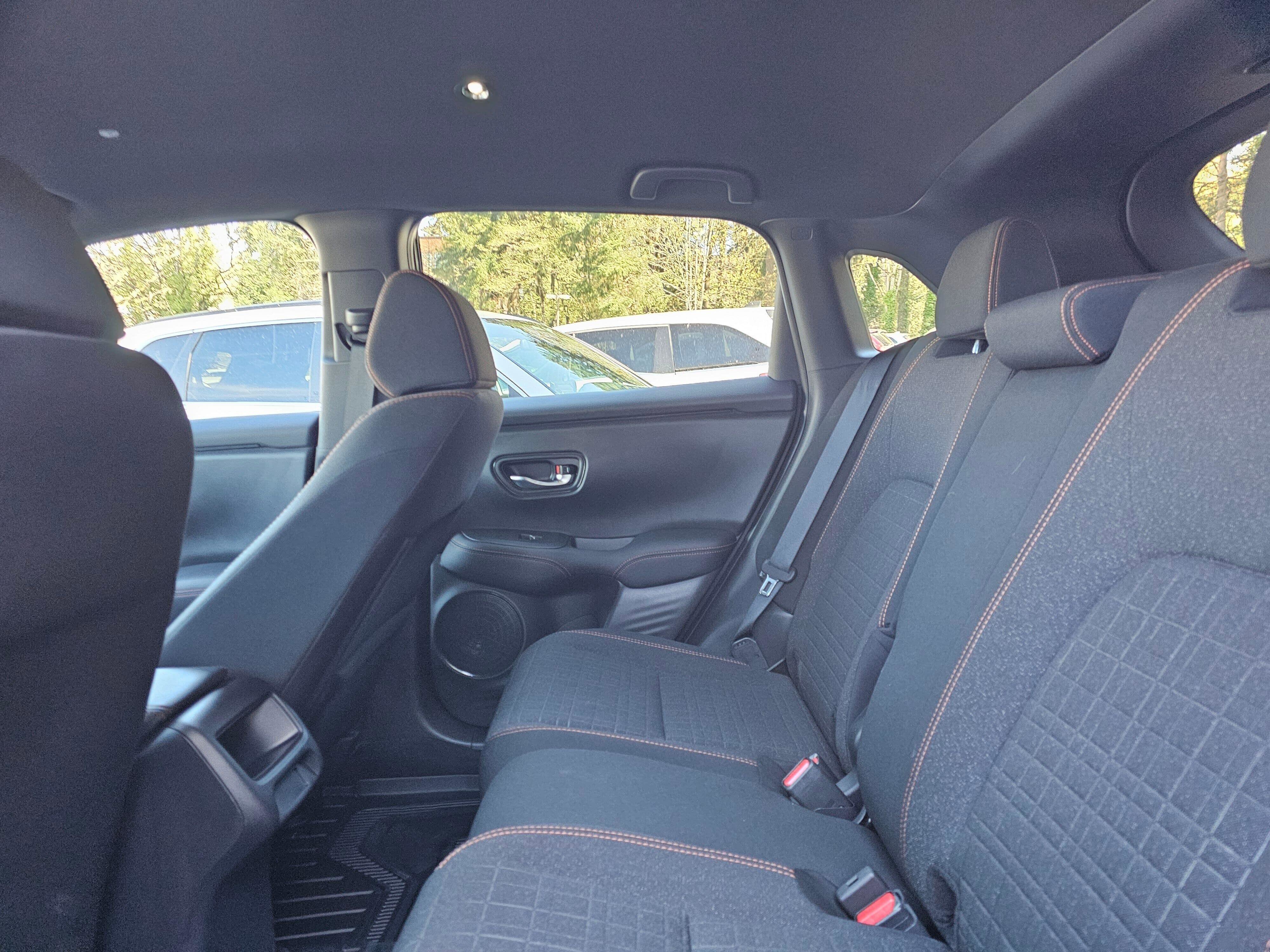 Certified 2025 Honda HR-V Sport image 17