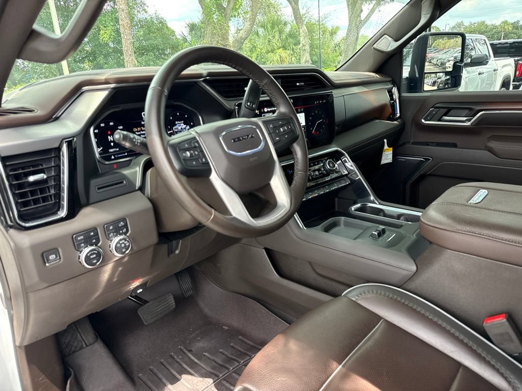 Used 2024 GMC Sierra 2500 Denali AWD/4WD image 19