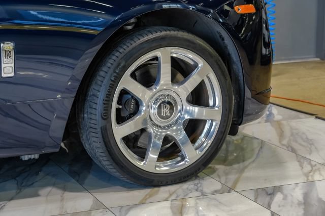Used 2017 Rolls-Royce Wraith RWD image 85