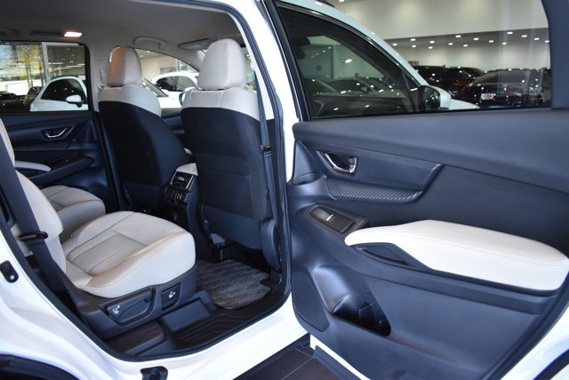 Used 2024 Subaru Ascent Premium w/ Convenience Package image 27