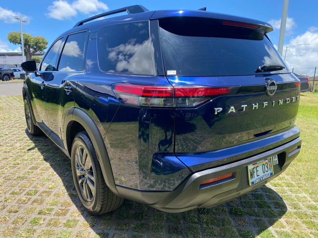 Used 2022 Nissan Pathfinder SV FWD image 23