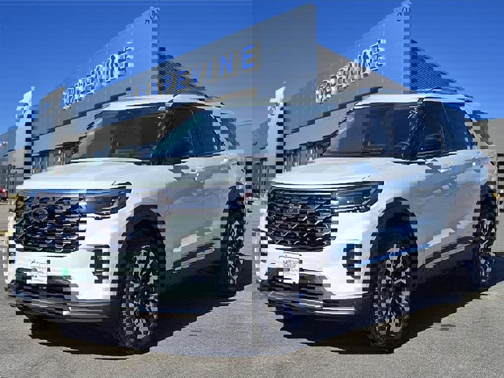 New 2026 Ford Explorer Platinum w/ LUX Leather Package