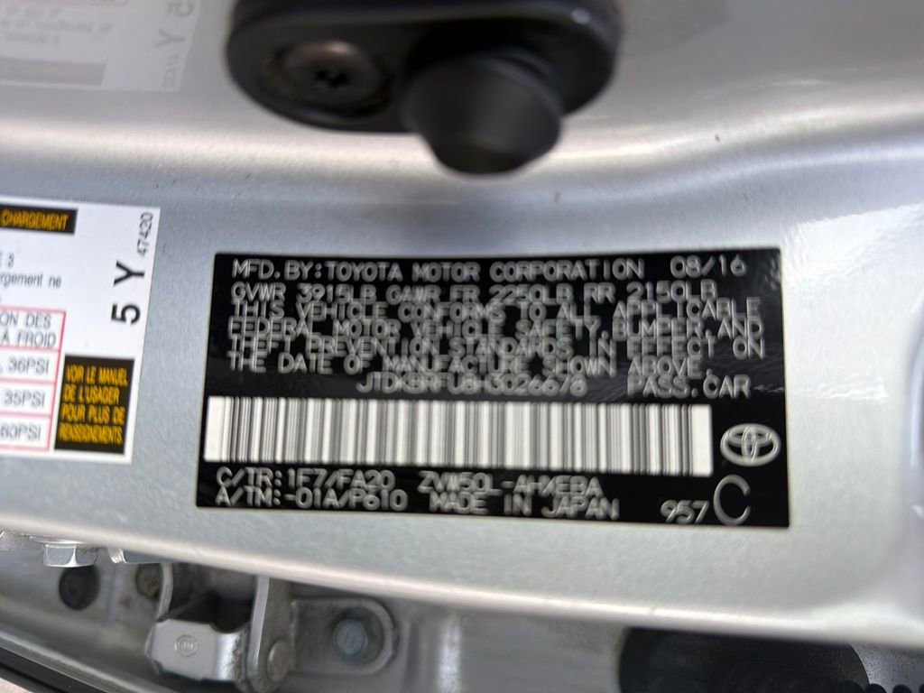 Used 2017 Toyota Prius One image 23