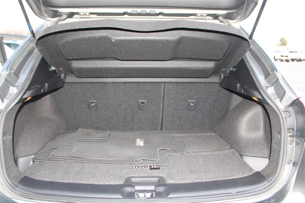 Used 2018 Nissan Rogue Sport SL w/ SL Premium Package image 13