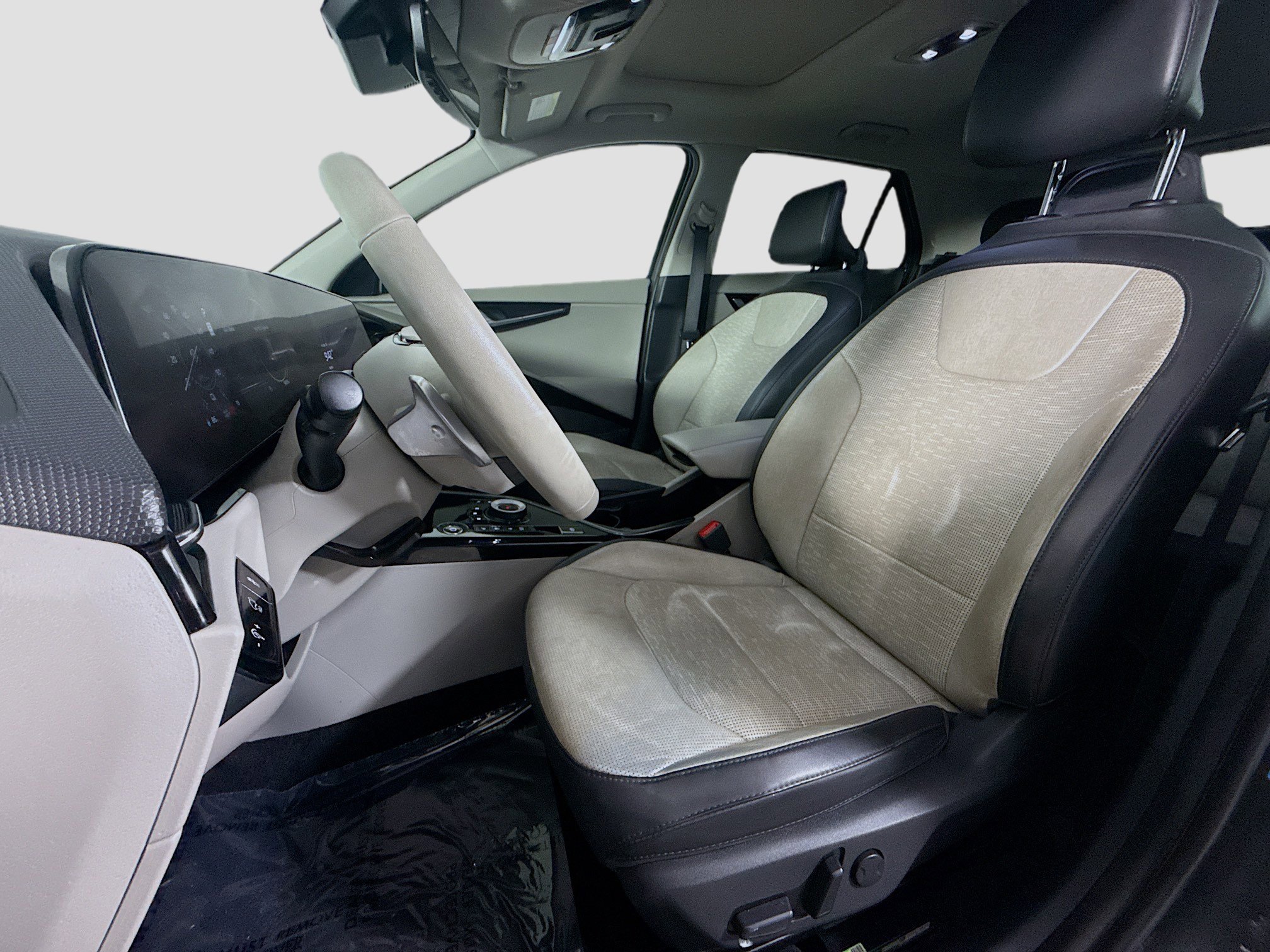 Used 2023 Kia Niro Wave w/ Wave Preserve Package image 22