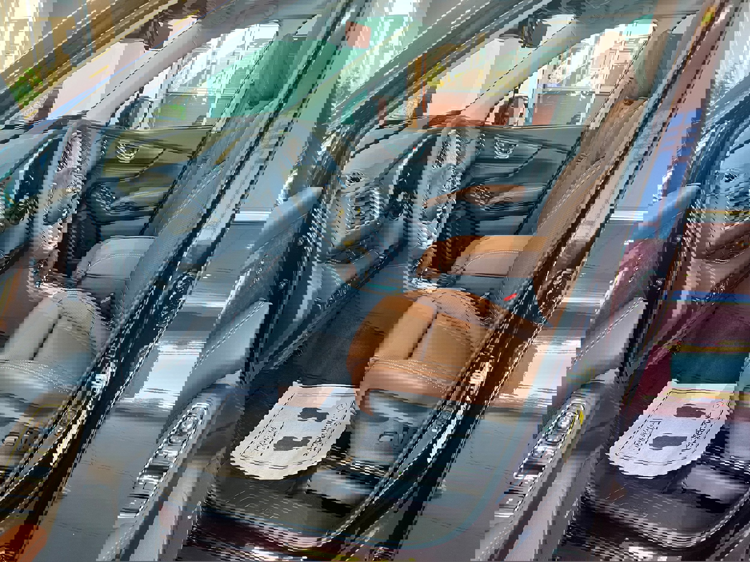 New 2025 Subaru Ascent Touring w/ Popular Package #2 image 5