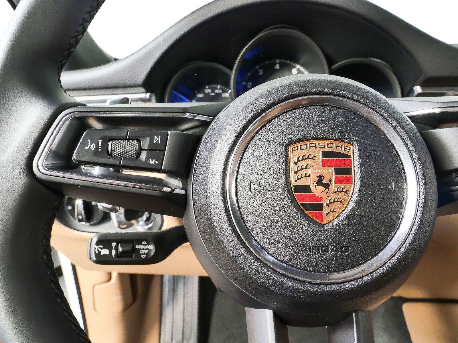 New 2026 Porsche Macan Turbo AWD/4WD image 11