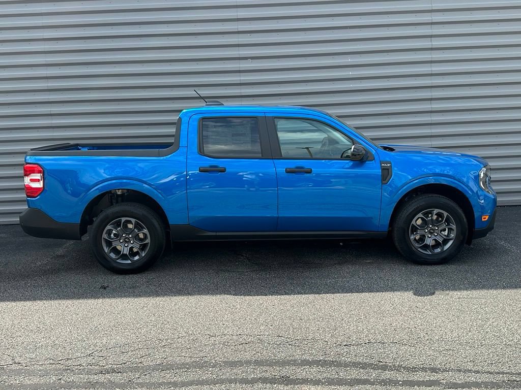 New 2026 Ford Maverick XLT w/ Equipment Group 301A AWD/4WD image 4