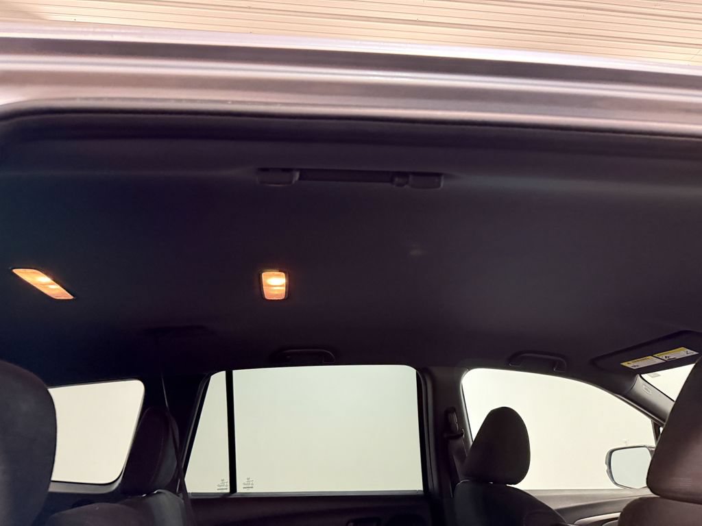 Used 2022 Honda Pilot Sport image 16
