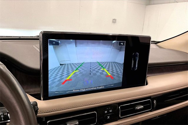 Used 2022 Lincoln Nautilus Reserve w/ Monochromatic Package image 26