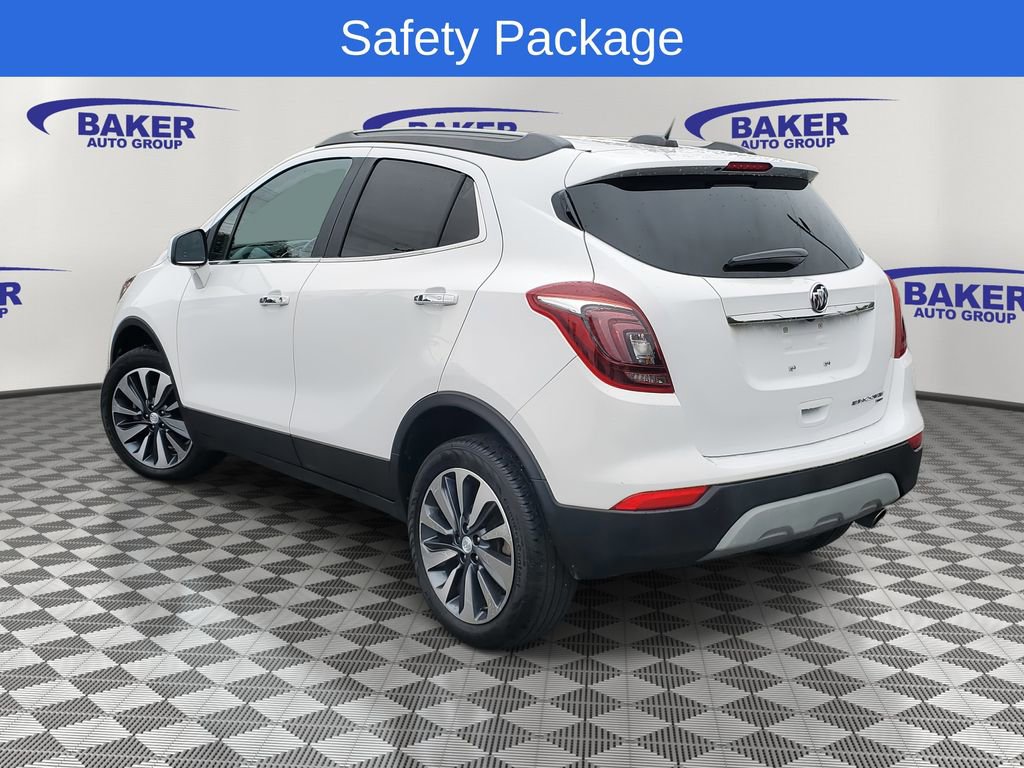 Used 2022 Buick Encore Preferred w/ Safety Package image 3