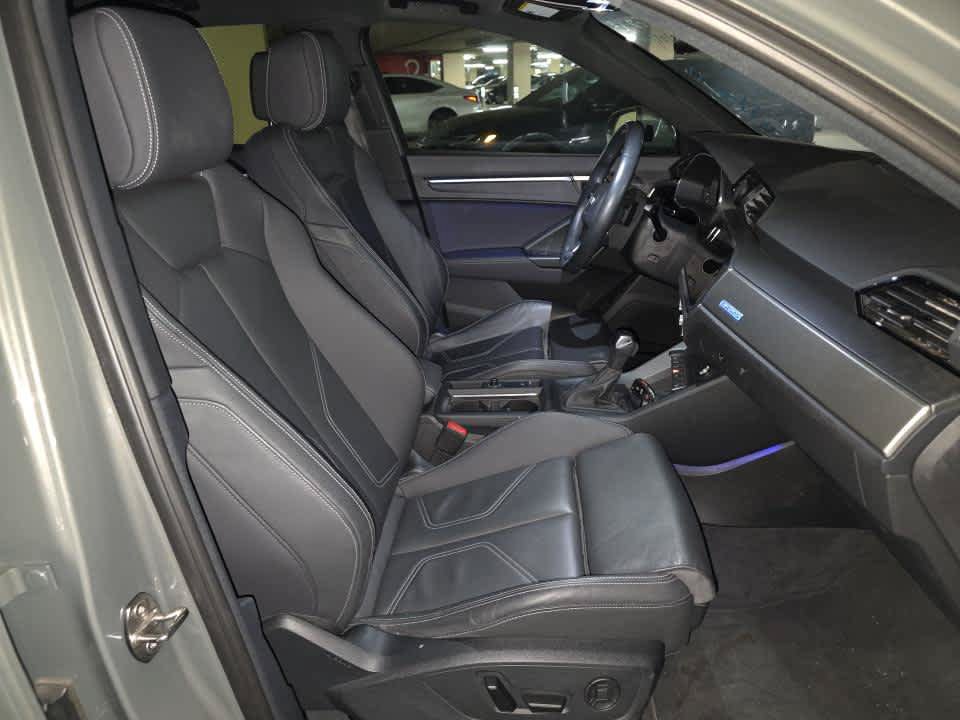 Used 2023 Audi Q3 2.0T Premium Plus w/ Premium Plus Package AWD/4WD image 11