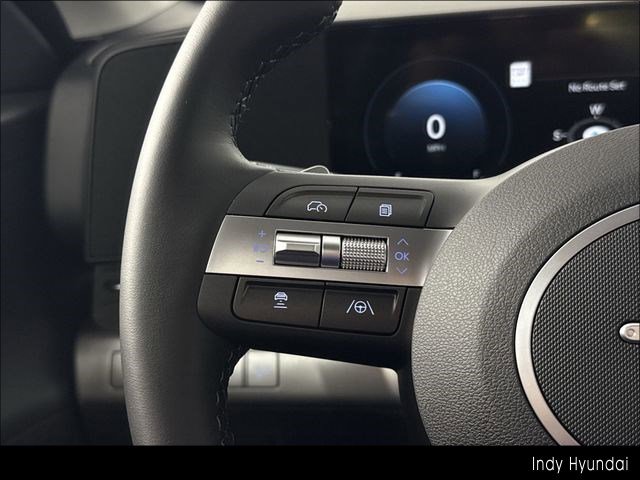 Certified 2025 Hyundai Kona SEL image 30