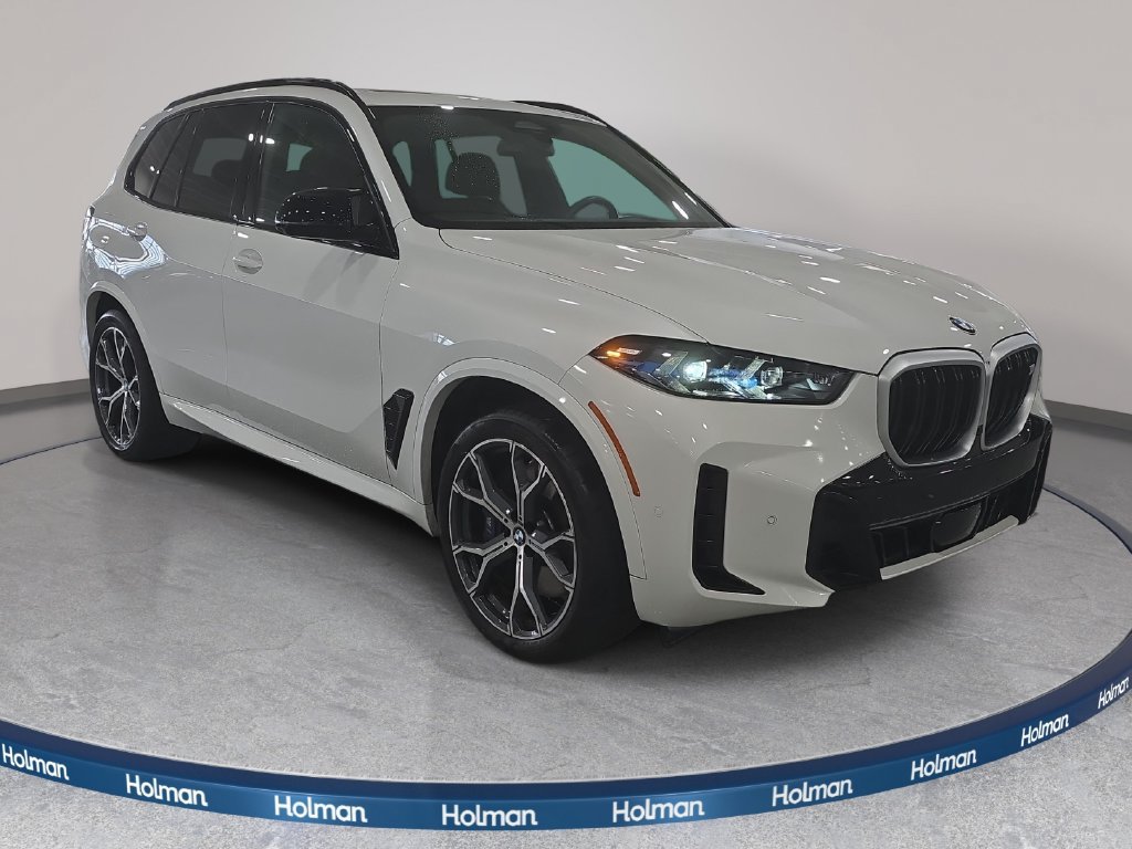 Certified 2026 BMW X5 M60i AWD/4WD image 3