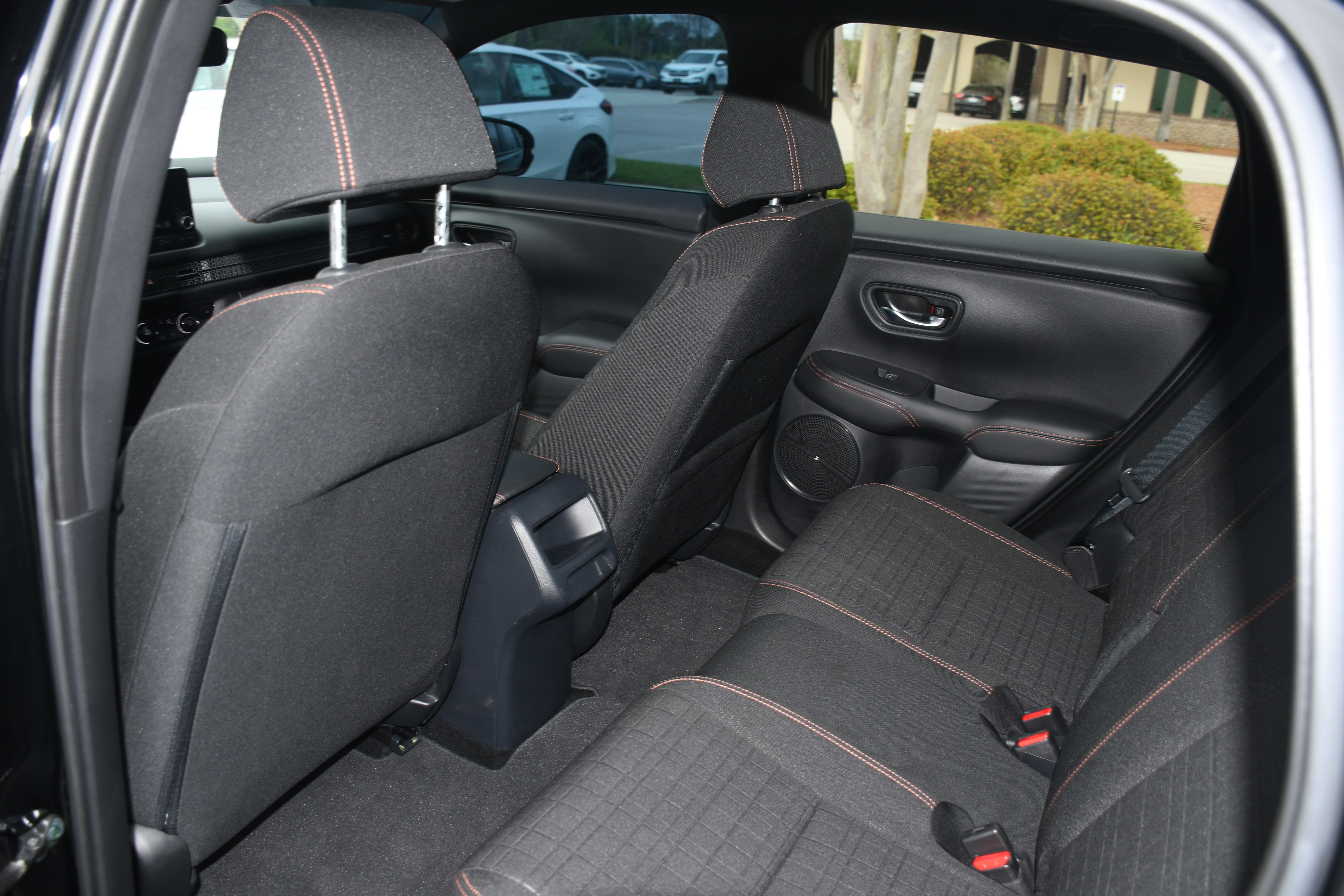 Used 2024 Honda HR-V Sport image 15