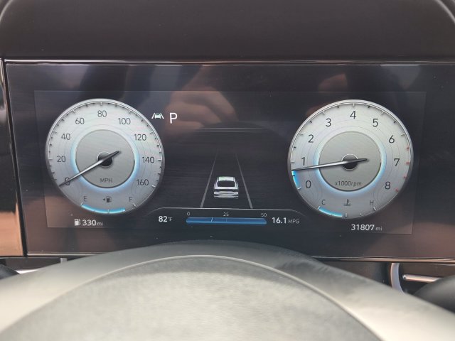 Used 2023 Hyundai Elantra Limited FWD image 31