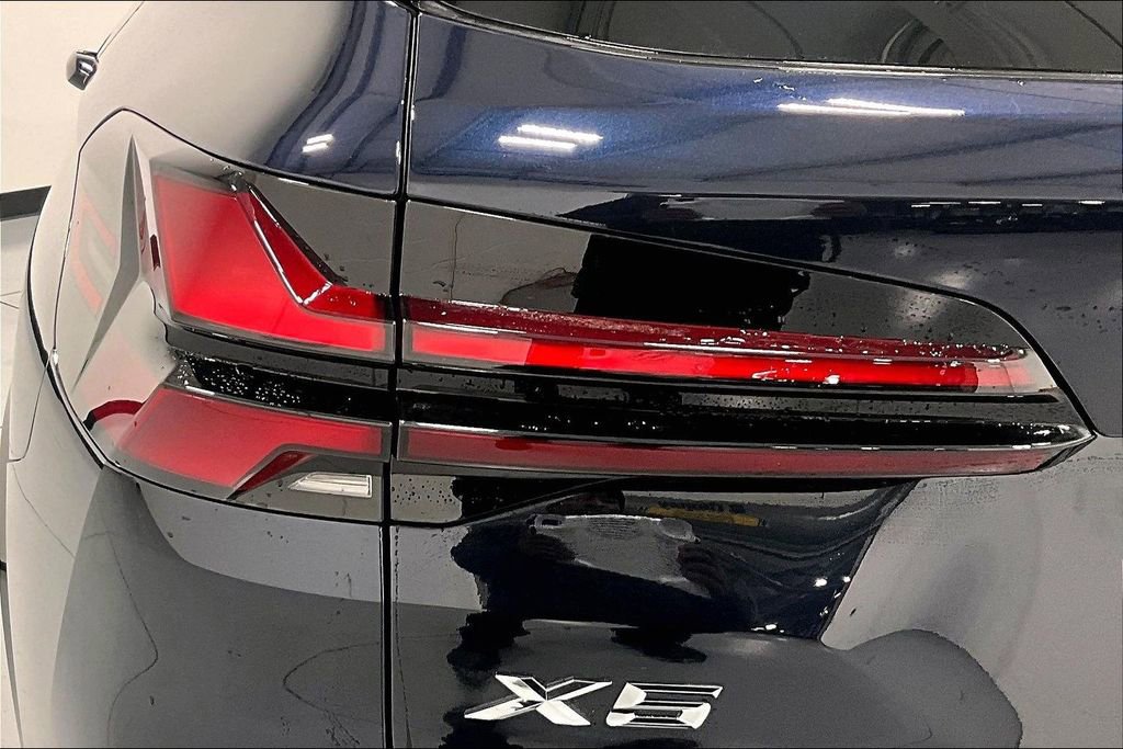 New 2026 BMW X5 xDrive40i w/ M Sport Package image 31