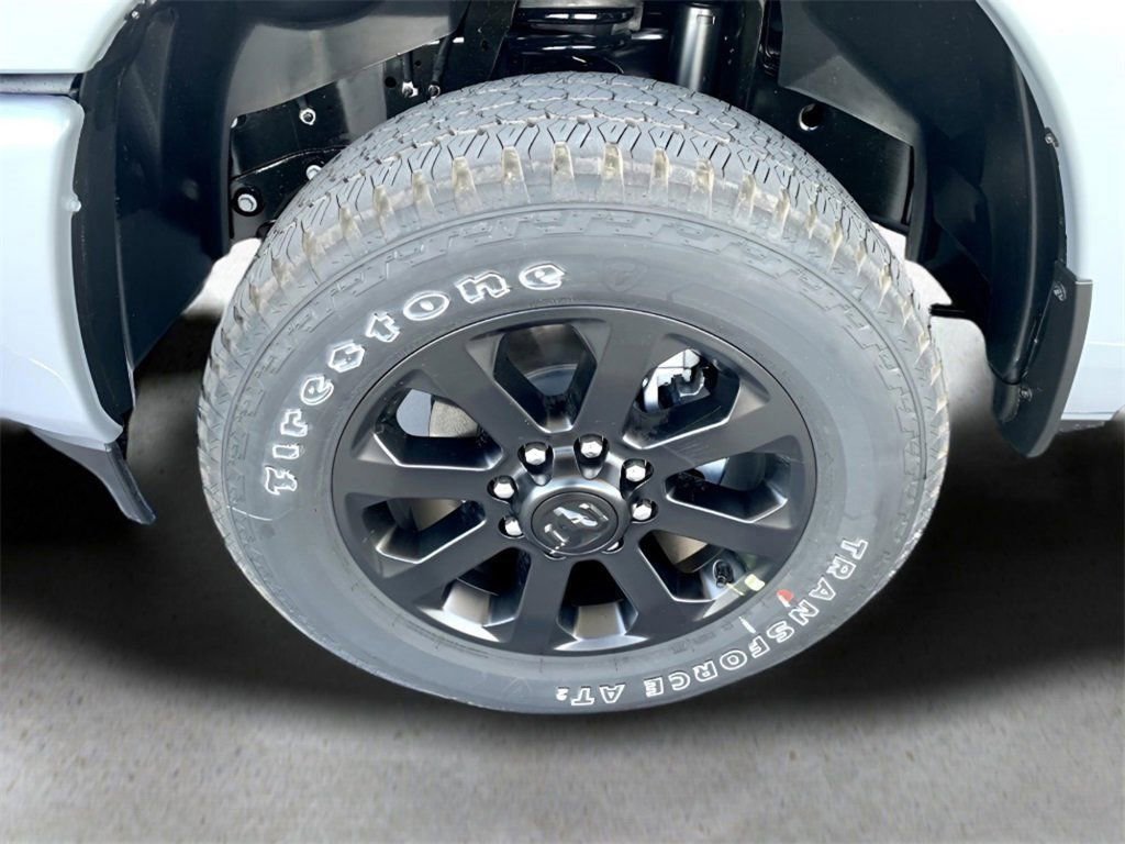 New 2026 RAM 2500 Big Horn AWD/4WD image 13