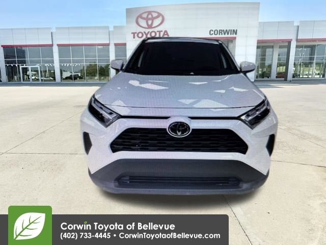 Used 2025 Toyota RAV4 XLE image 19
