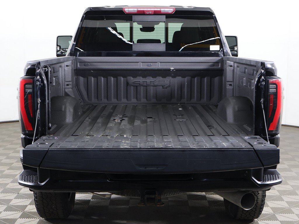 Used 2024 GMC Sierra 2500 AT4 w/ AT4 Premium Plus Package AWD/4WD image 23