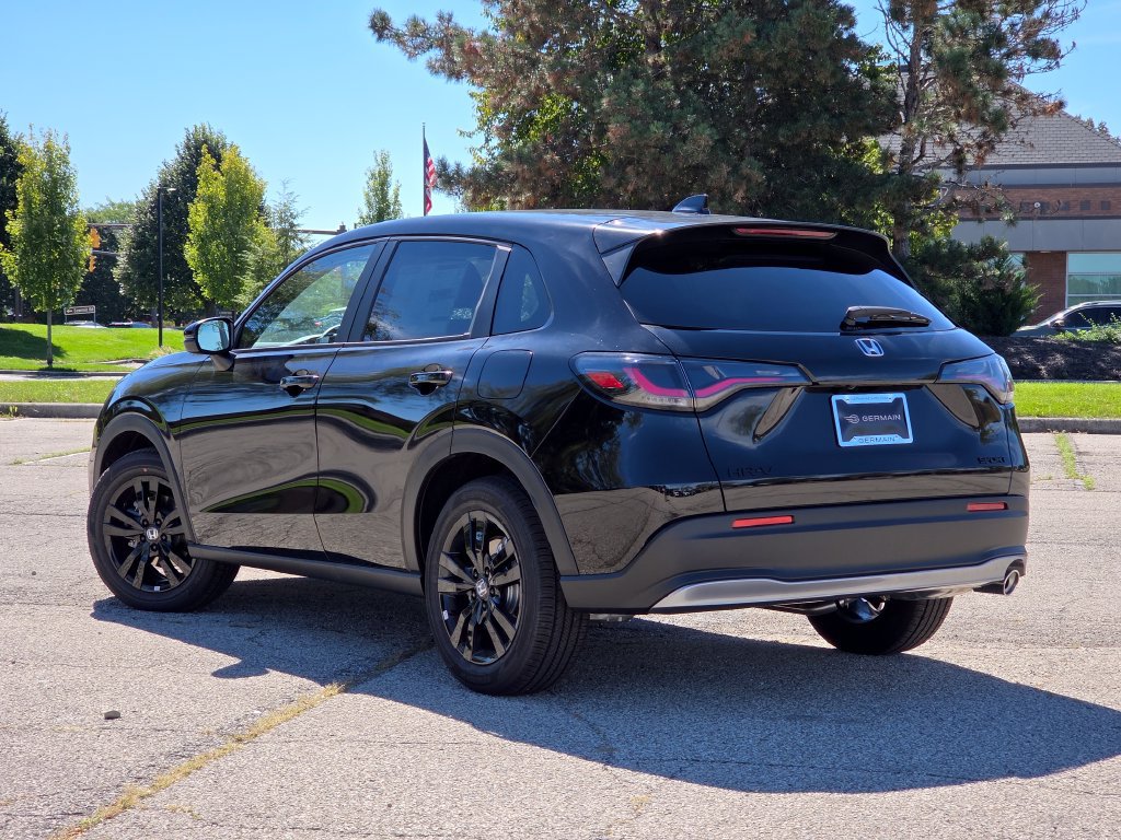 New 2027 Honda HR-V Sport image 21