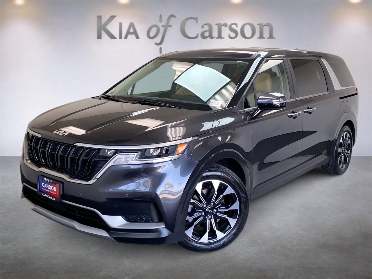 Certified 2024 Kia Carnival EX