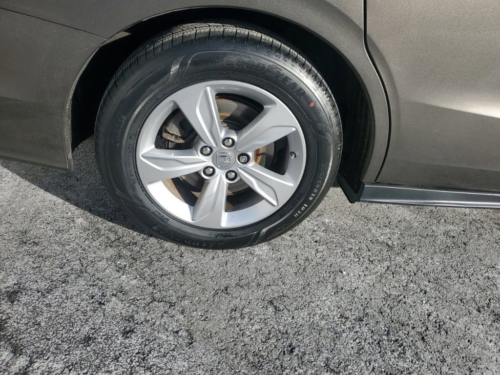 Used 2019 Honda Odyssey EX-L image 9