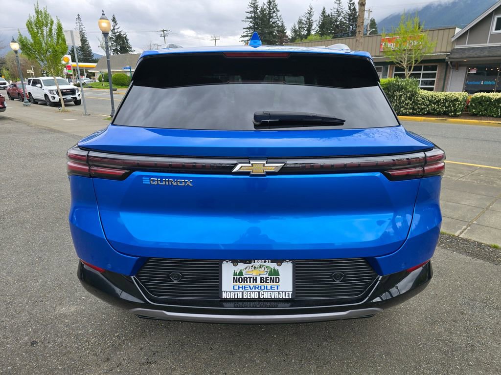 Used 2025 Chevrolet Equinox EV LT w/ Convenience Package FWD image 6