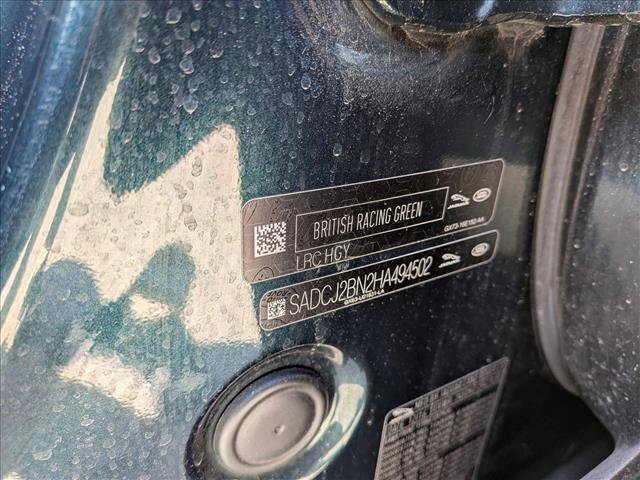 Used 2017 Jaguar F-PACE Premium image 23