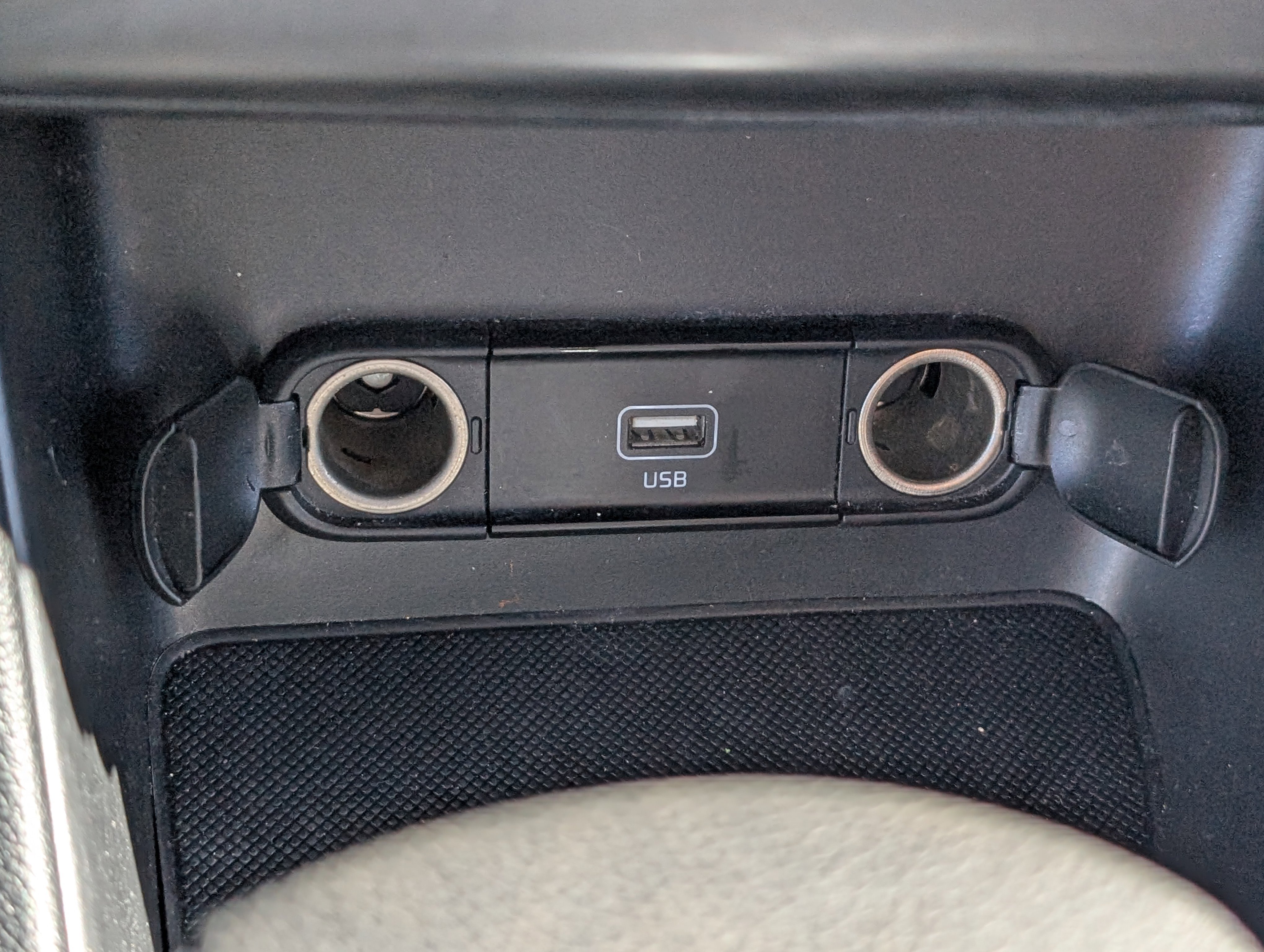 Used 2021 Kia Sportage LX image 23