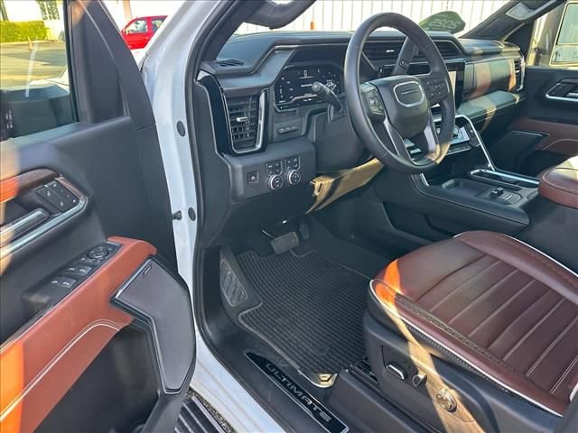 Certified 2025 GMC Sierra 2500 Denali Ultimate AWD/4WD image 14