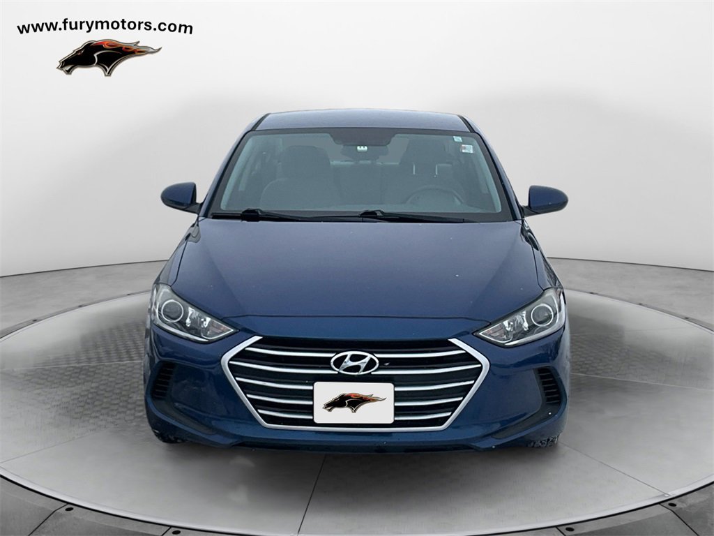 Used 2017 Hyundai Elantra SE image 8