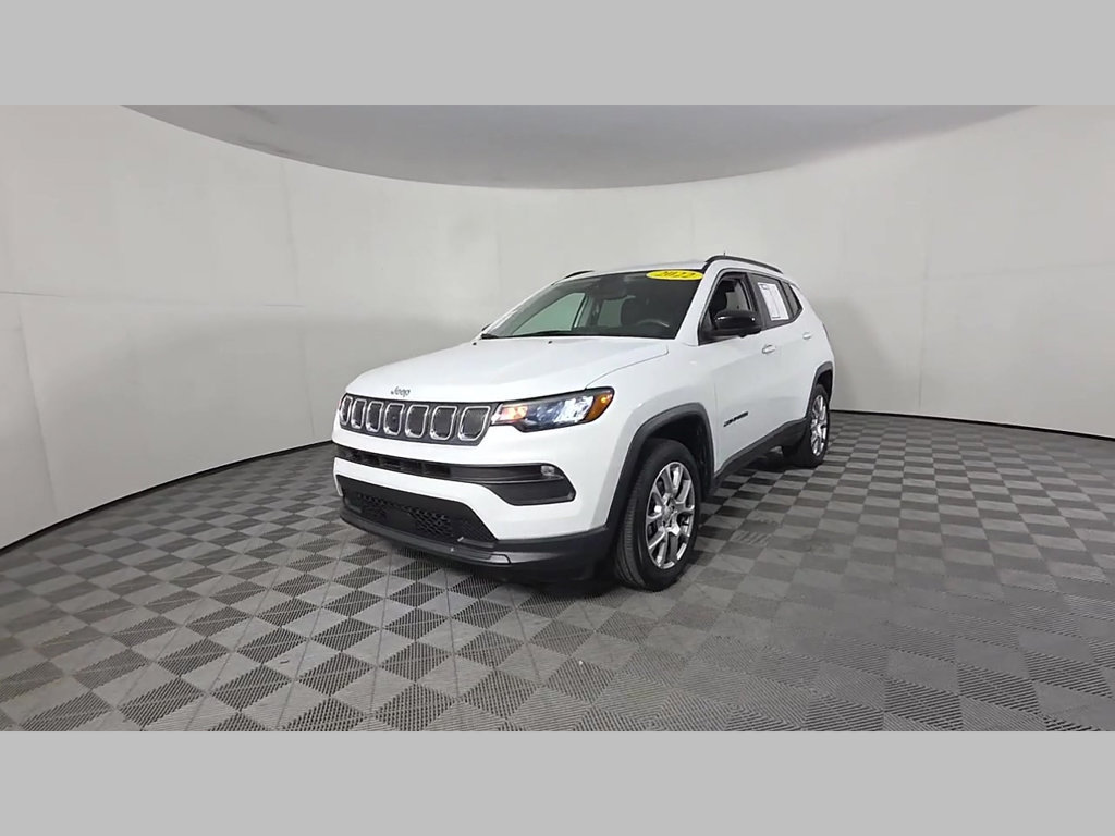Used 2022 Jeep Compass Latitude AWD/4WD image 44