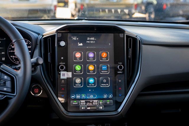 Certified 2025 Subaru Crosstrek 2.5i Limited w/ Popular Package #3A image 7