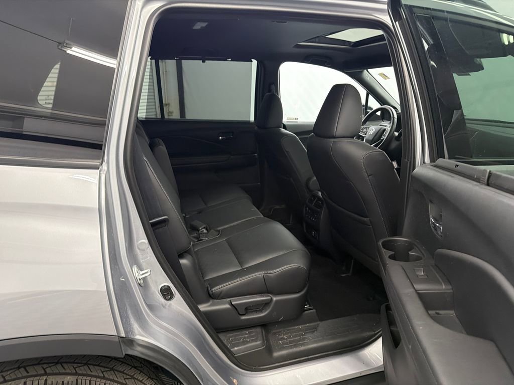 Used 2021 Honda Passport Elite image 17