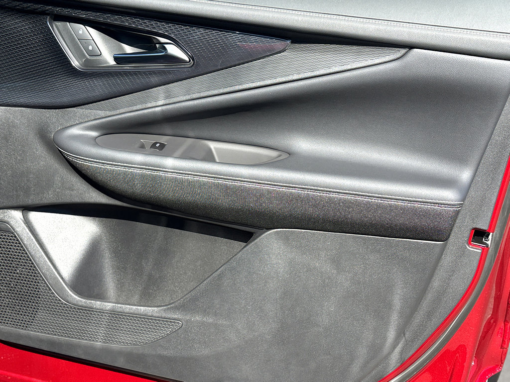 New 2025 Chevrolet Blazer EV LT image 13