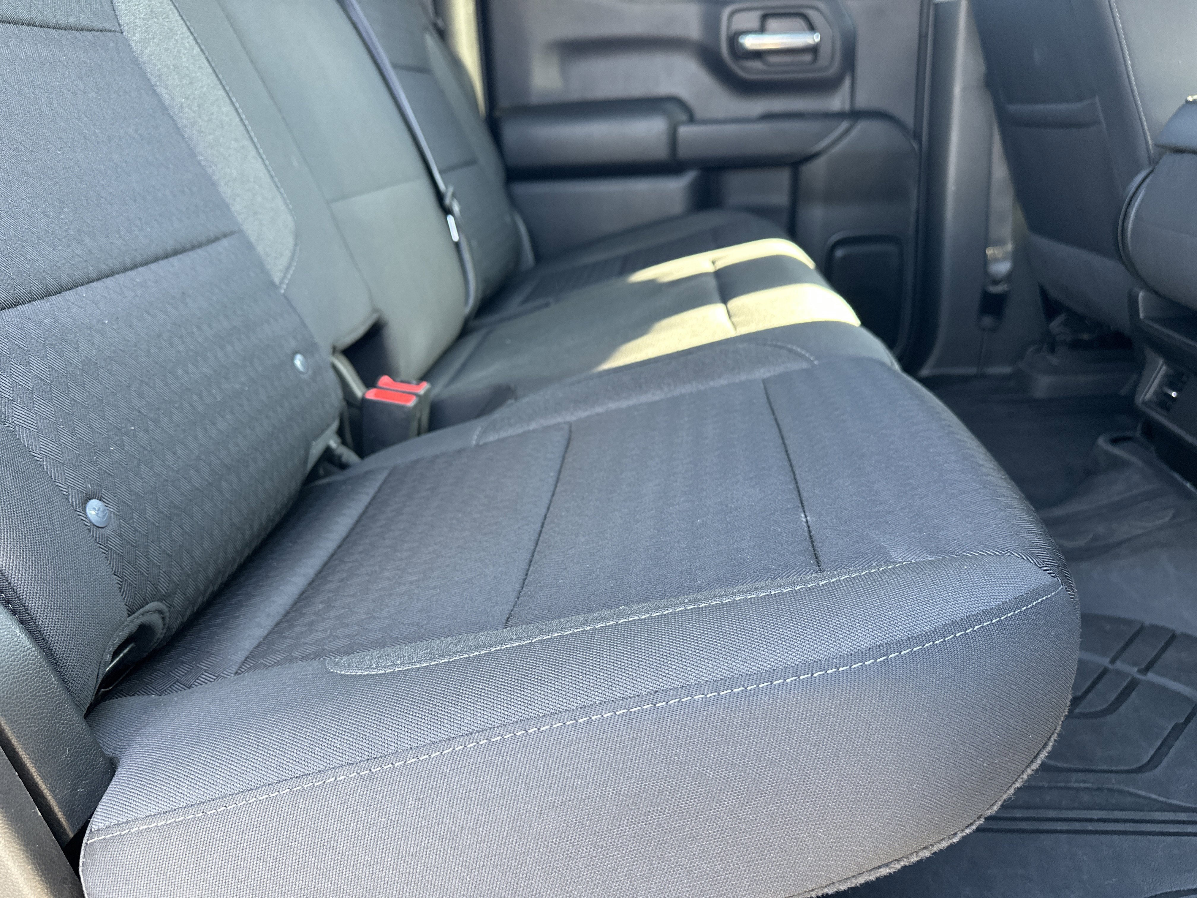 Used 2022 Chevrolet Silverado 1500 Custom image 16