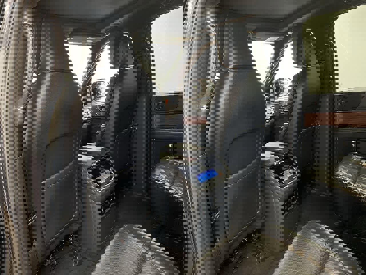 Used 2023 Lincoln Navigator L Reserve image 14