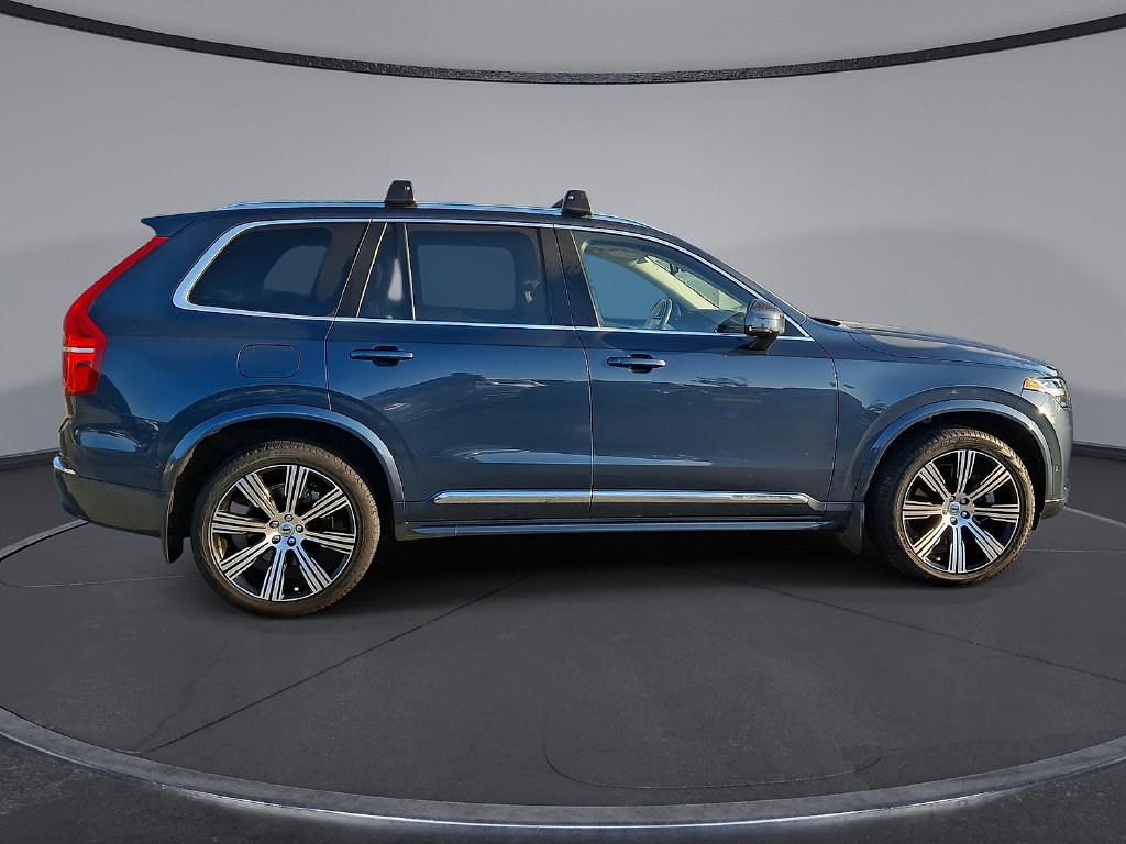 Used 2024 Volvo XC90 T8 Ultimate w/ Protection Package Premier AWD/4WD image 32