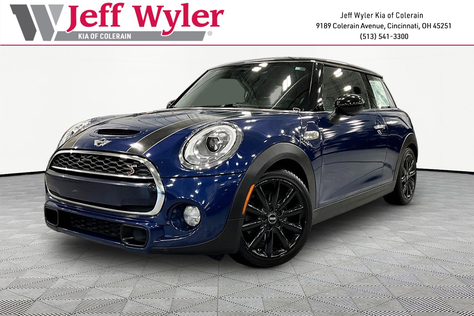 Used 2016 MINI Cooper S FWD image 1