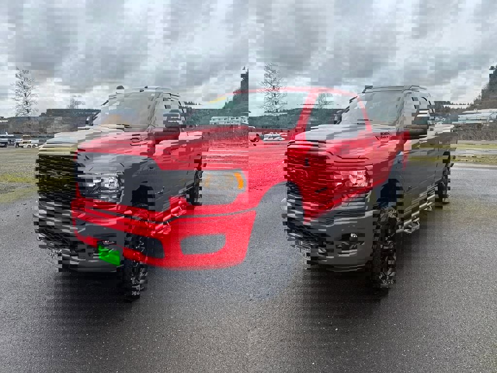 Used 2024 RAM 3500 Big Horn w/ Night Edition image 10