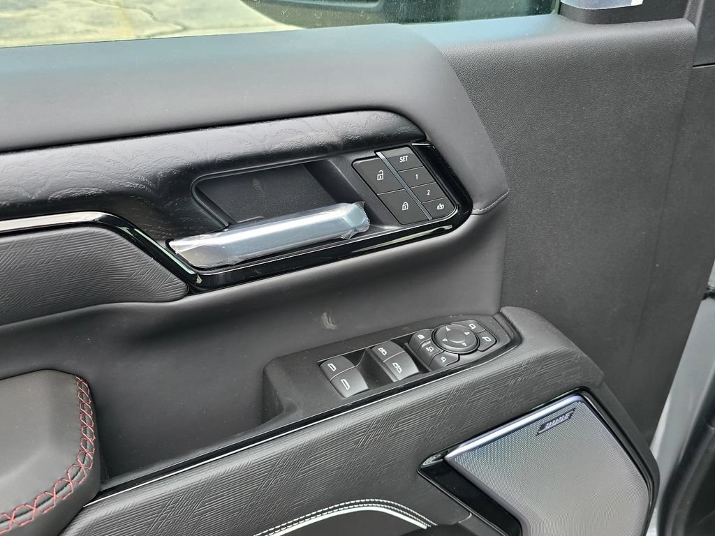 New 2026 GMC Sierra 2500 AT4X AWD/4WD image 13