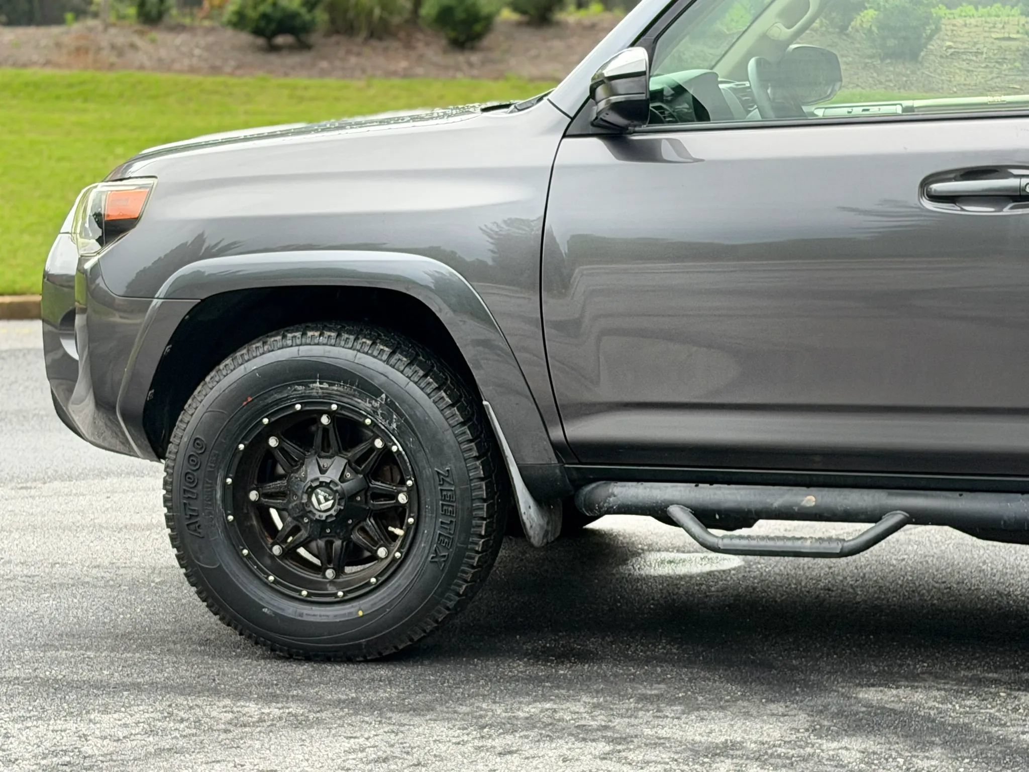 Used 2016 Toyota 4Runner SR5 AWD/4WD image 11