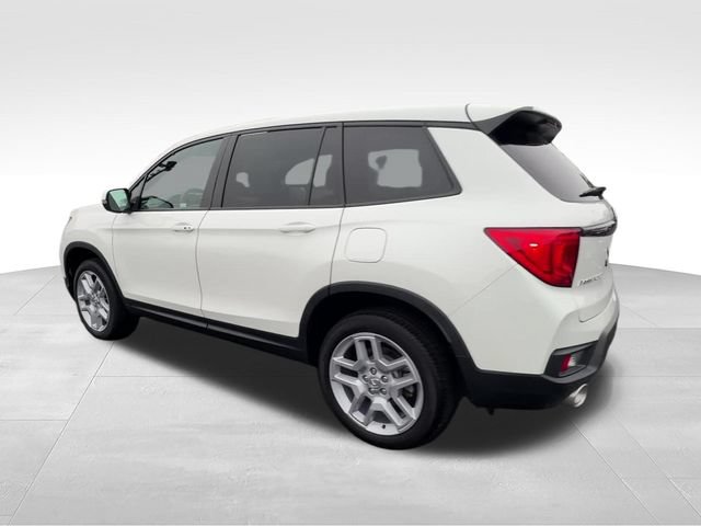 Used 2024 Honda Passport EX-L image 4