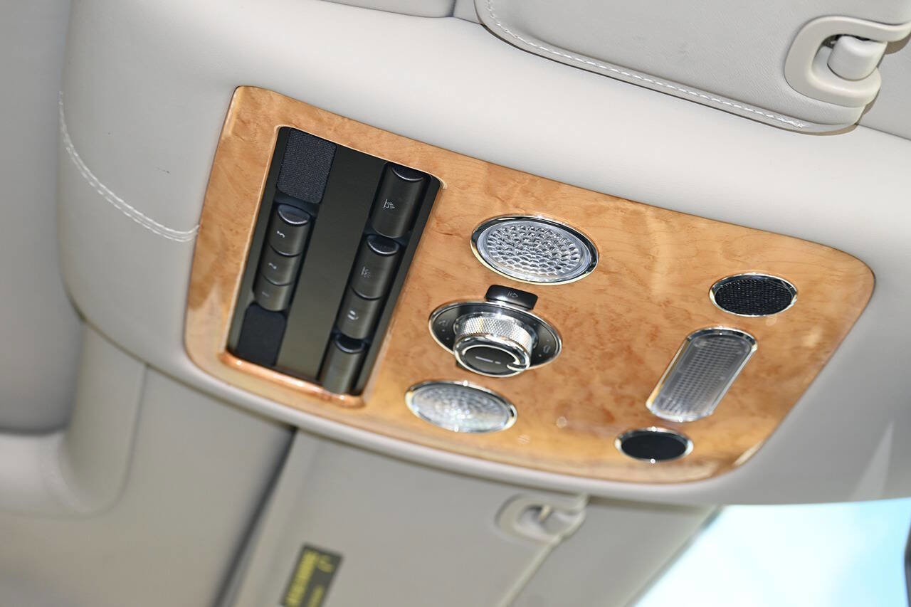 Used 2012 Bentley Flying Spur Flying Spur image 36