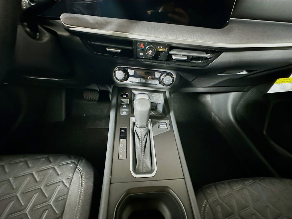 Used 2026 Nissan Kicks SV w/ Cold Weather Package image 17