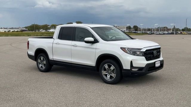 Certified 2025 Honda Ridgeline RTL image 2