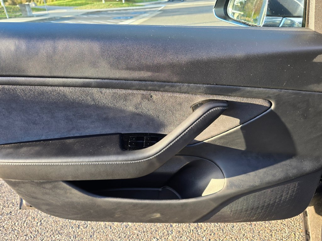 Used 2019 Tesla Model 3 Long Range AWD/4WD image 10